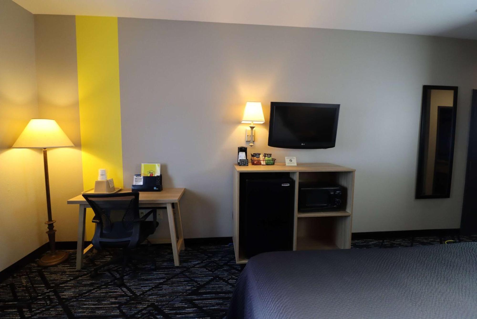 Super 8 By Wyndham